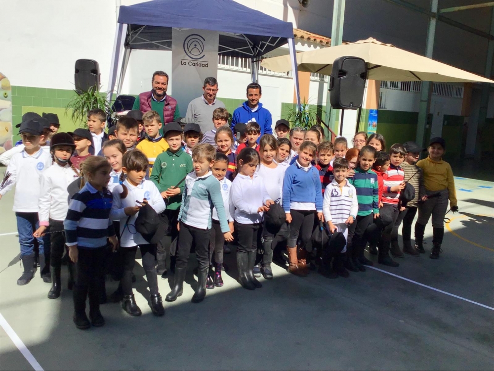 El Colegio de la Caridad celebra el día de Andalucía homenajeando al 175 Aniversario de las Carreras de Caballos